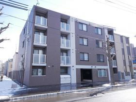 北海道札幌市中央区北一条西１８ 4階建 築5年11ヶ月