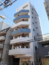 東京都港区赤坂７ 9階建 築1年10ヶ月