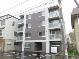 北海道札幌市中央区南四条西２２ 4階建 築8年3ヶ月