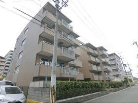 レストプレイス西川 5階建