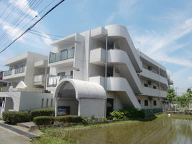兵庫県三田市高次２ 3階建 築35年3ヶ月