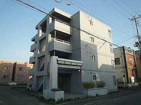 北海道札幌市北区北三十二条西９ 4階建 築34年1ヶ月