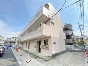 埼玉県さいたま市浦和区本太２ 3階建 築33年4ヶ月