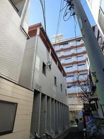 東京都品川区旗の台５ 3階建 築18年4ヶ月
