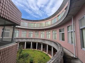 東京都新宿区西早稲田２ 3階建 築40年11ヶ月