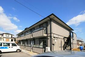 兵庫県三田市南が丘１ 2階建