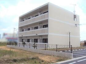 沖縄県中頭郡北谷町字桑江 賃貸マンション