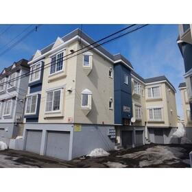 プレミエール南郷Ｂ