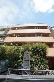 ＯＬＩＯ渋谷 7階建