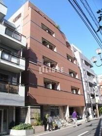 東京都国分寺市本多２ 地上6階地下1階建