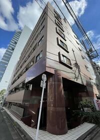 東京都中央区築地６ 8階建