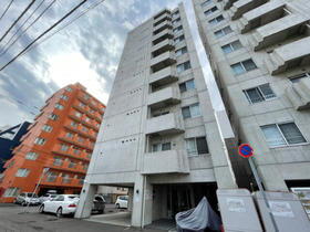 北海道札幌市中央区南五条西１０ 10階建 築18年5ヶ月