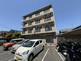 兵庫県姫路市伊伝居 4階建