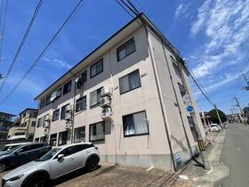レジデンス宮山 3階建