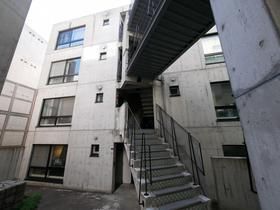 北海道札幌市中央区南六条西２０ 4階建 築31年5ヶ月