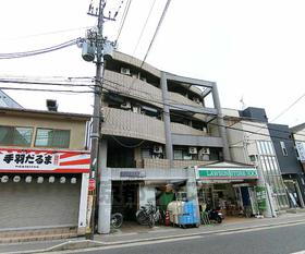 京都府向日市寺戸町西田中瀬 4階建