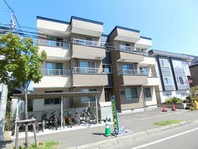 北海道札幌市厚別区大谷地西３ 3階建 築7年4ヶ月