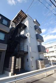 グランクオール西綾瀬 4階建