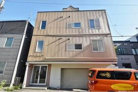 北海道札幌市中央区南七条西１２ 3階建 築27年5ヶ月