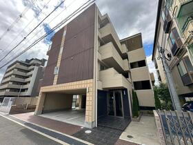 Ｓａｔｓｕｍａ－７マンション 4階建