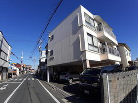 静岡県浜松市中央区船越町 3階建 築25年1ヶ月