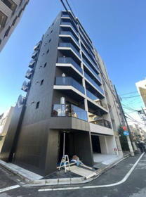 神奈川県川崎市中原区新丸子東２ 9階建 築1年8ヶ月