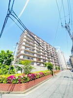 大阪府大阪市淀川区十三本町3 10階建 築41年7ヶ月