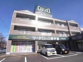岐阜県大垣市中野町５ 3階建