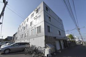 北海道札幌市清田区清田三条１ 賃貸マンション