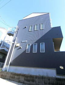 神奈川県横浜市磯子区中原１ 3階建 築18年4ヶ月