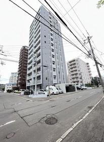 北海道札幌市中央区南七条西１４ 地上14階地下1階建 築26年10ヶ月