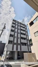 ＶＥＲＩＴＡＳ　ＳＨＩＲＡＫＡＮＥ．