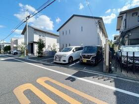 ワイズテラスＢ