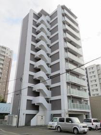 北海道札幌市東区北十三条東２ 11階建 築16年10ヶ月