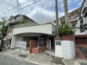 兵庫県神戸市灘区篠原北町４ 3階建