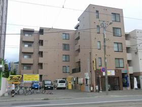 北海道札幌市中央区南八条西１５ 5階建 築19年