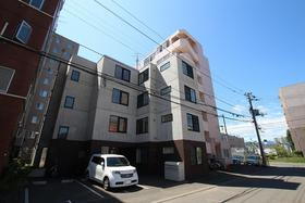 北海道札幌市豊平区平岸二条５ 4階建 築12年6ヶ月