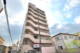 兵庫県神戸市須磨区須磨浦通４ 8階建 築28年3ヶ月