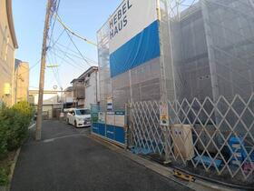 東京都世田谷区瀬田４ 2階建 