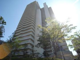 兵庫県神戸市須磨区道正台１ 14階建