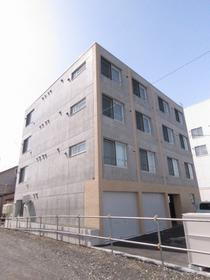 北海道札幌市東区北二十三条東１０ 4階建 築8年4ヶ月