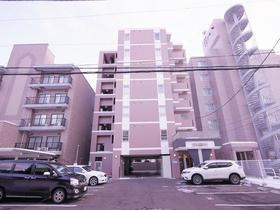 北海道札幌市中央区南十七条西１２ 7階建
