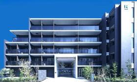 東京都新宿区新宿７ 5階建 築10年8ヶ月