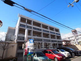 京都府京都市右京区谷口園町 賃貸マンション