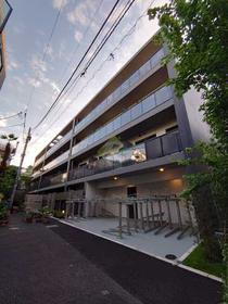 東京都渋谷区鶯谷町 4階建 築3年9ヶ月