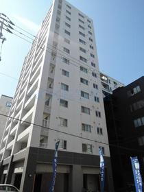 北海道札幌市中央区南二条西１０ 14階建 築17年6ヶ月
