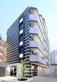 ＰＲＥＭＩＵＭＣＵＢＥ新中野 7階建