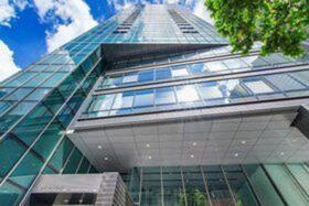 東京都新宿区西新宿４ 27階建 築17年7ヶ月