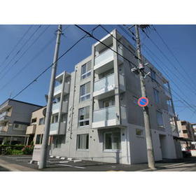 北海道札幌市西区二十四軒四条５ 4階建 築8年11ヶ月