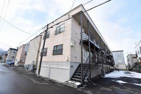北海道札幌市西区発寒五条６ 地上2階地下1階建